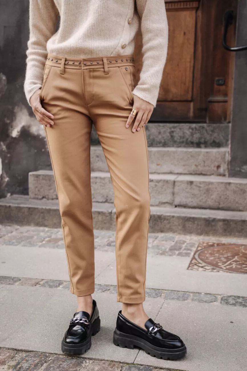 Femme Freeman T. Porter Claudia Polyneo