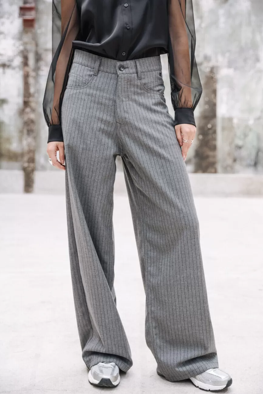 Femme Freeman T. Porter Jane Buren Grey