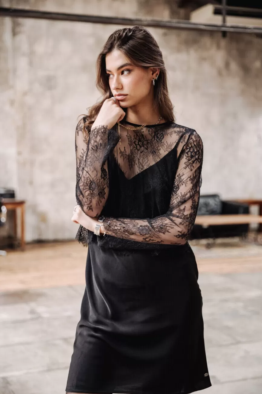 Femme Freeman T. Porter Ritania Lace