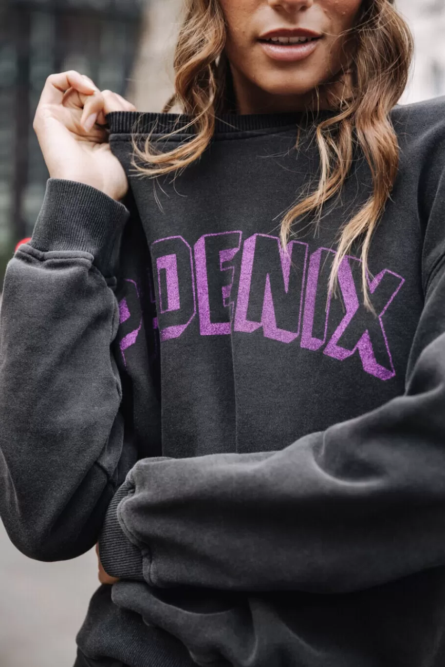 Femme Freeman T. Porter Solene Phoenix