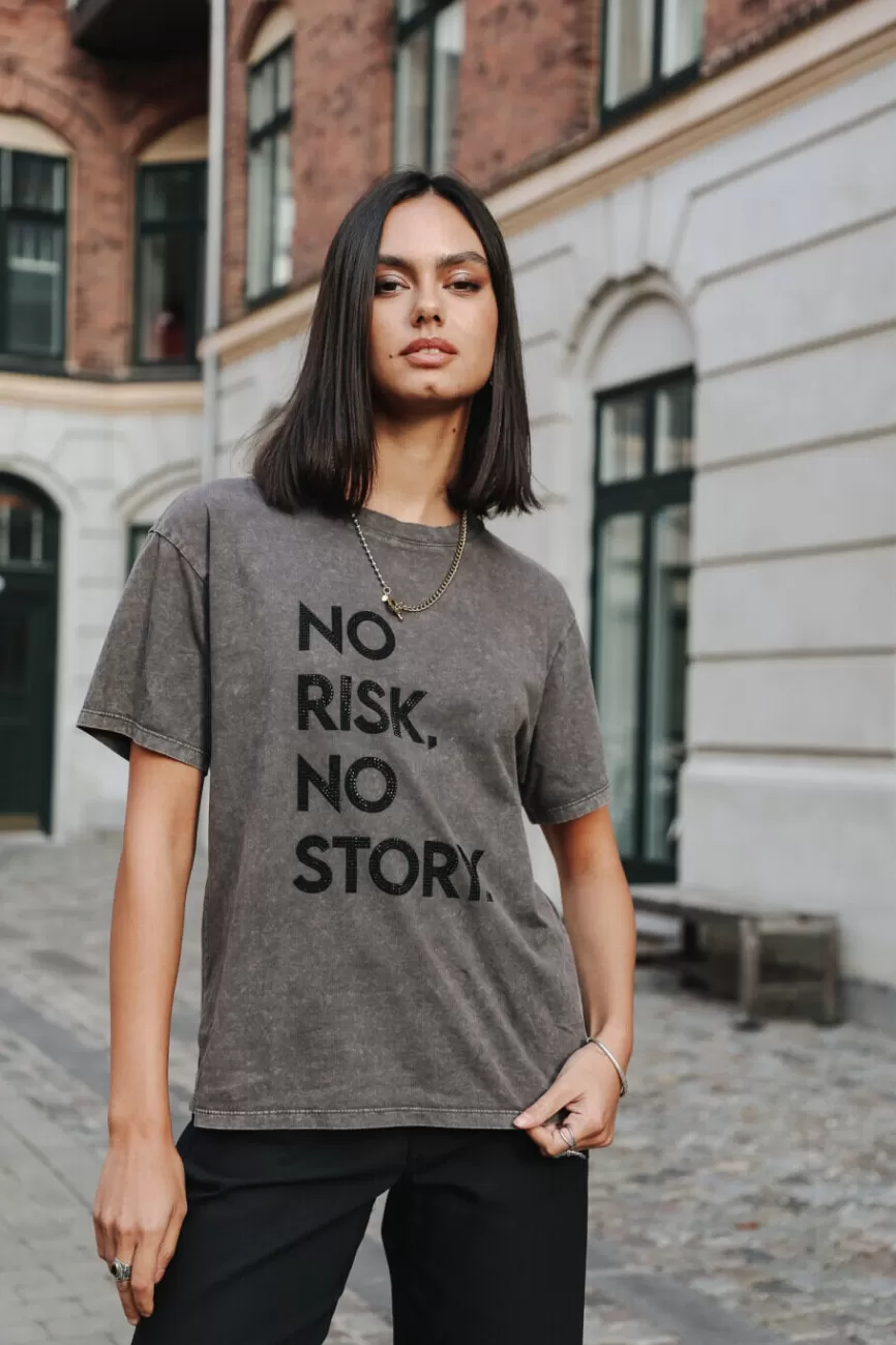 Femme Freeman T. Porter Suria Message